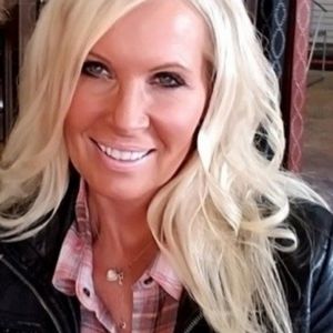 Meet your Posher, Cricket